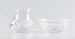 Dzbanek z tack� (kryszta�)