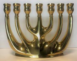 �wieca siedmioramienna